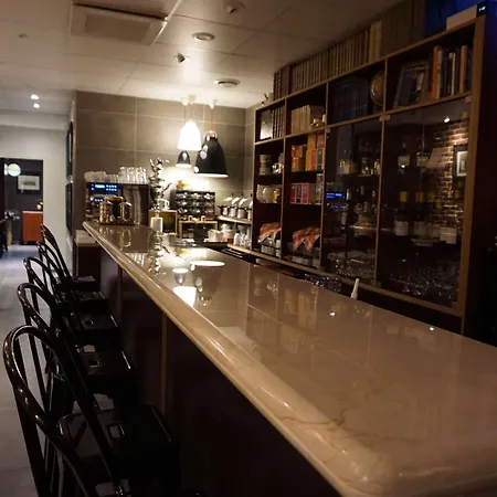 Western Royal Hotel 3*