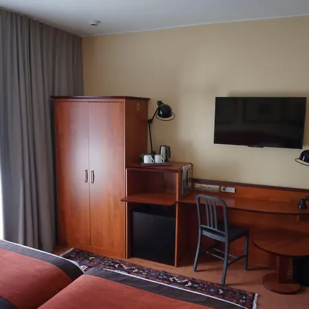 فندق Western Royal 3*