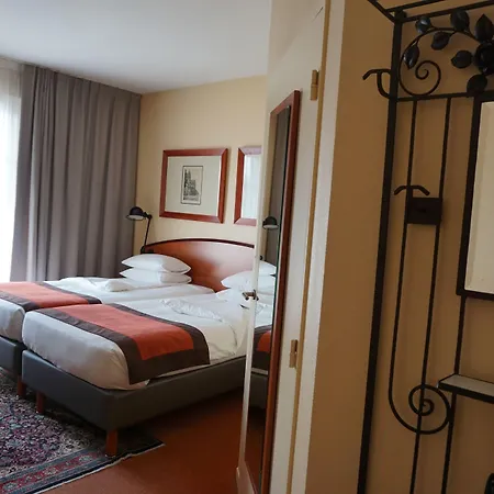 فندق Western Royal 3*