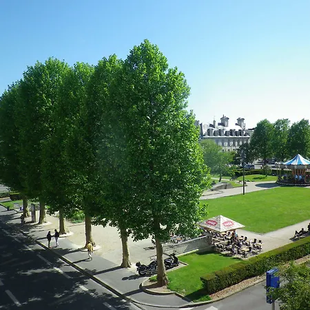 Western Royal Hotel 3*