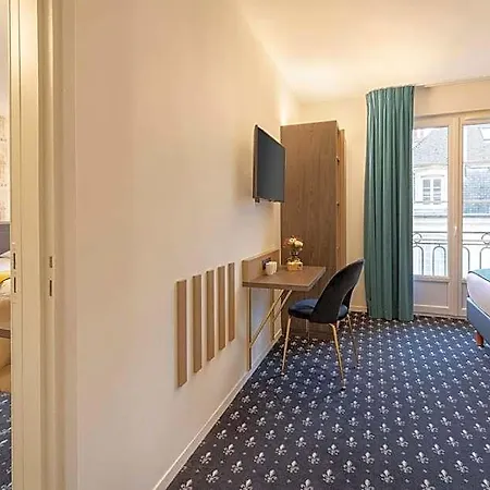 Western Royal Hotel