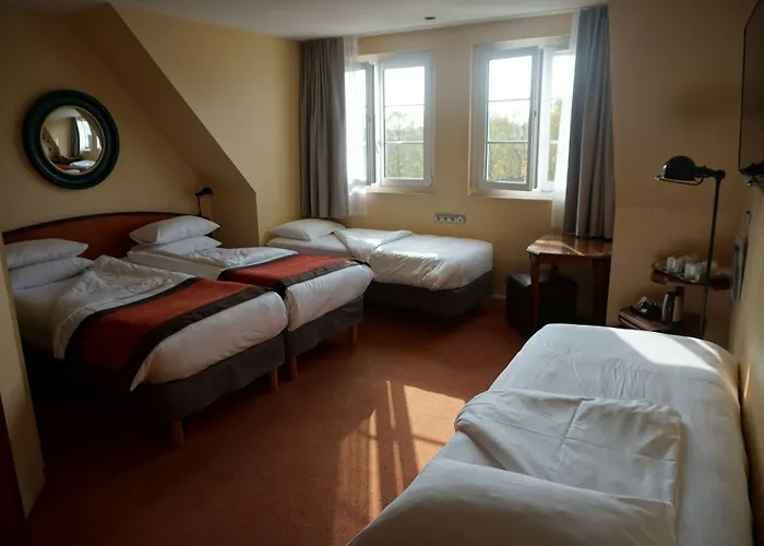 Western Royal Hotel 3*